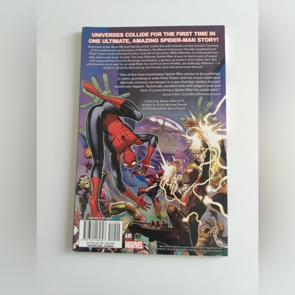 Marvel Spider-Men Comic - Picture 4 of 4